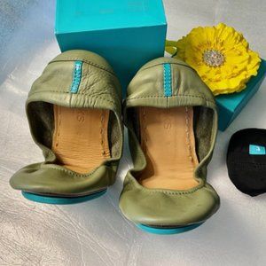 TIEKS Ballet Flats, OLIVE Green, Size 8